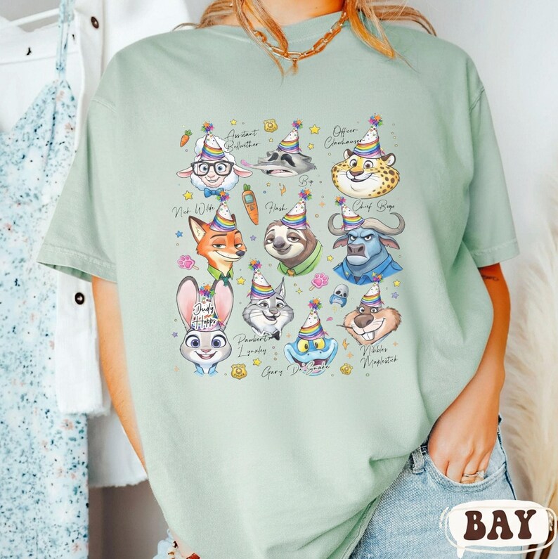 Camiseta divertida de cumpleaños con boceto de personajes de Zootopia de Disney, camiseta de regalo de Judy Hopps y Nick Wilde, camiseta de "Es mi cumpleaños", camiseta de viaje familiar imagen 7