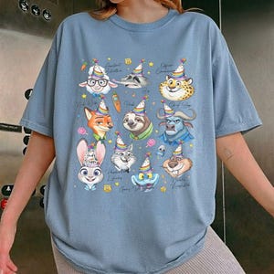 Camiseta divertida de cumpleaños con boceto de personajes de Zootopia de Disney, camiseta de regalo de Judy Hopps y Nick Wilde, camiseta de "Es mi cumpleaños", camiseta de viaje familiar imagen 4