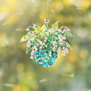 Acrylic 2D Flat Lily of the Valley Window Hanging Ornament, Broken Glass Hologram, Floral Home Decor, Springtime Accent, Nature Lover Gift