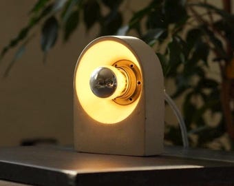 Beton Lampe | Minimalistische Nachtleuchte | Stein Lampe | Einweihung Geschenk | Personalisierbare Lampe