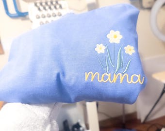 Mama Pocket Flowers Digital Embroidery Design
