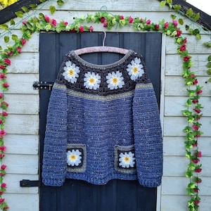 Cosy on Down Sweater - Digital PDF crochet pattern , Cosy On Down jumper pattern.  Loose fit crochet sweater with pockets