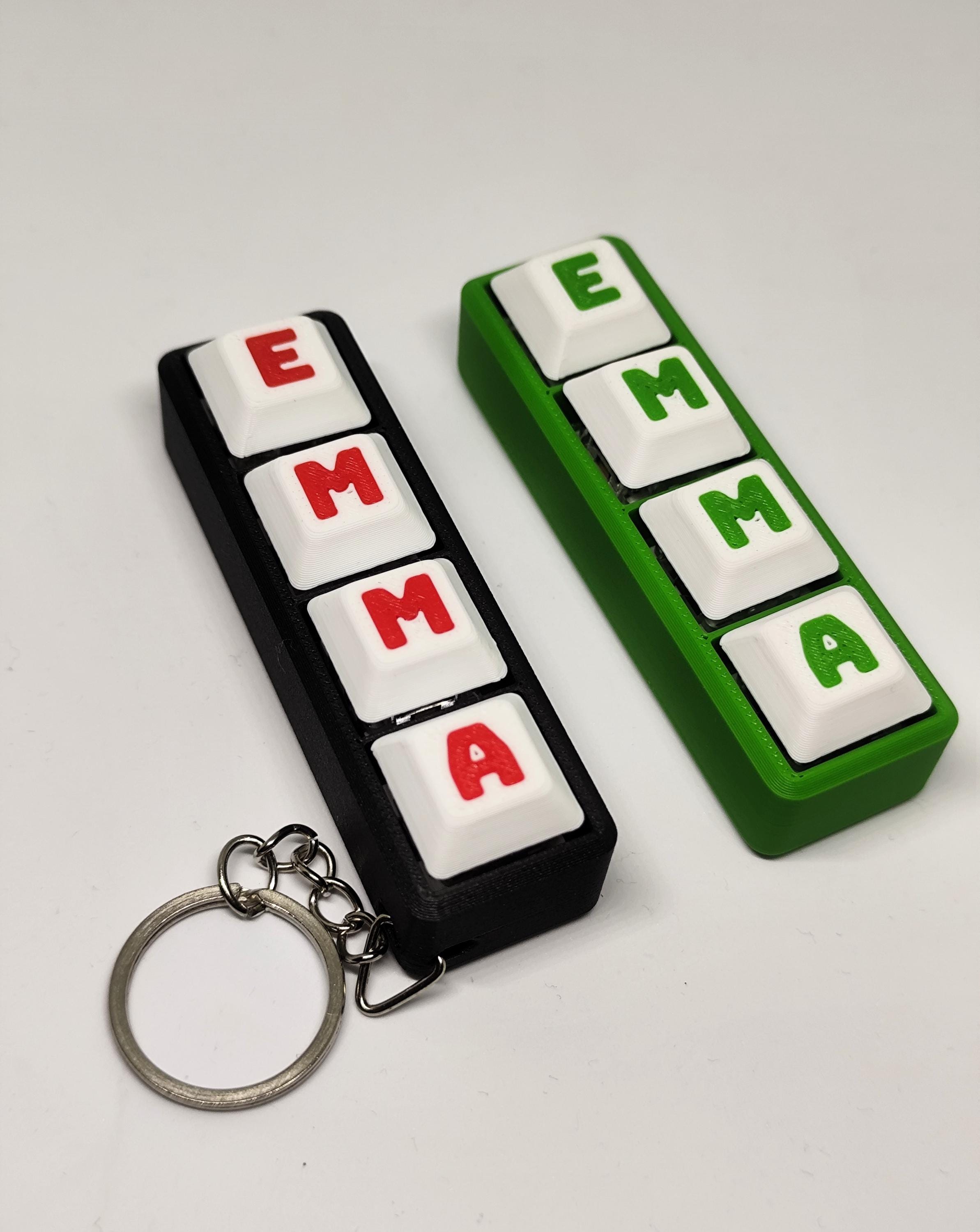 【オーダー】ネーム　カスタム　キーボード　クリッカー　キーホルダー 名入れキーボードクリッカーキーホルダー – カスタム名入りキー