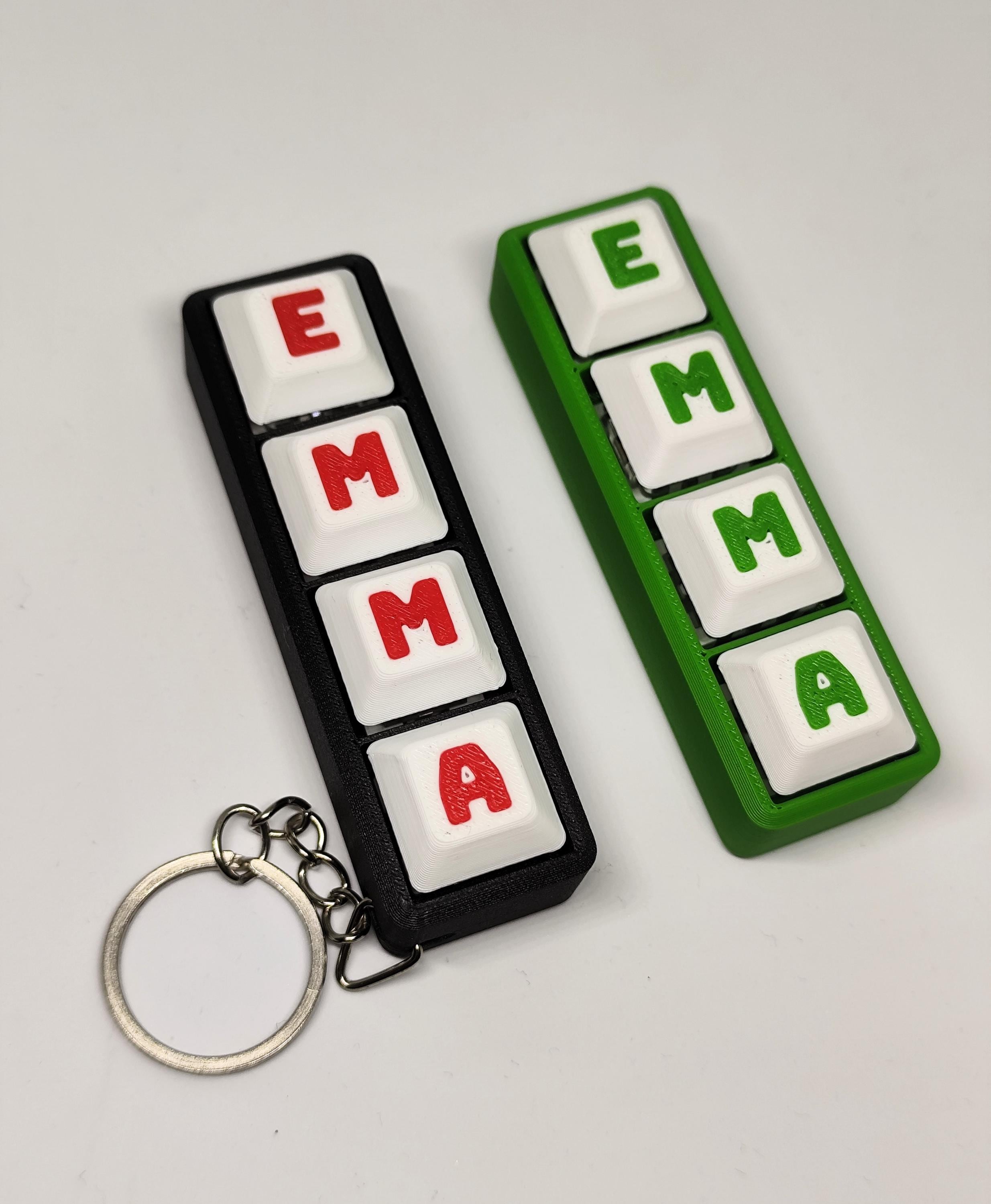 名入れキーボードクリッカーキーホルダー – カスタム名入りキー
