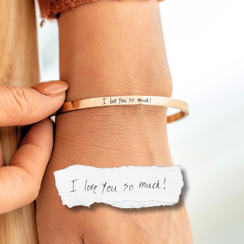Bracelet écriture manuscrite • Manchette gravée personnalisée • Bracelet personnalisé • Cadeau de Noël pour elle • Bijoux faits main • Cadeau pour maman