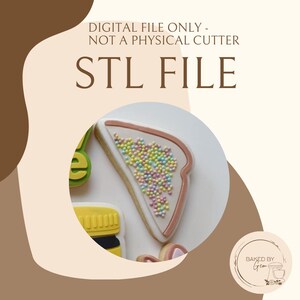 Puede incluir: Un letrero de madera rústica con el texto "Welcome to our home" en letras blancas. El letrero presenta un acabado envejecido y un diseño sencillo y acogedor, perfecto para un porche o entrada.