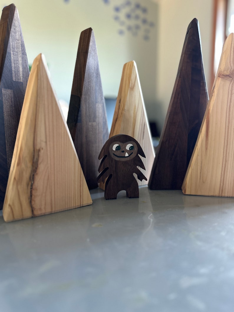 Mountain Snowcapped Hardwood Chunky Reclaimed Wood, Shelf Tiered Tray