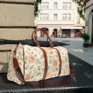 Vintage Floral Waterproof Travel Bag - Elegant Rose Pattern | Large Lightweight Weekender Bag for Women