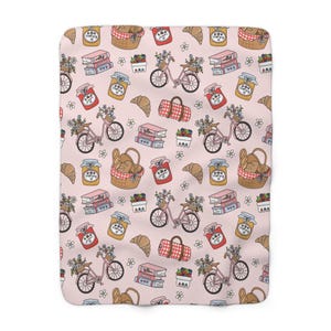 Cozy Sherpa Fleece Blanket for Book Lovers, Soft Throw Blanket with Floral Bike Design, Perfect for Gifts, Home Decor, spring blanket, farm