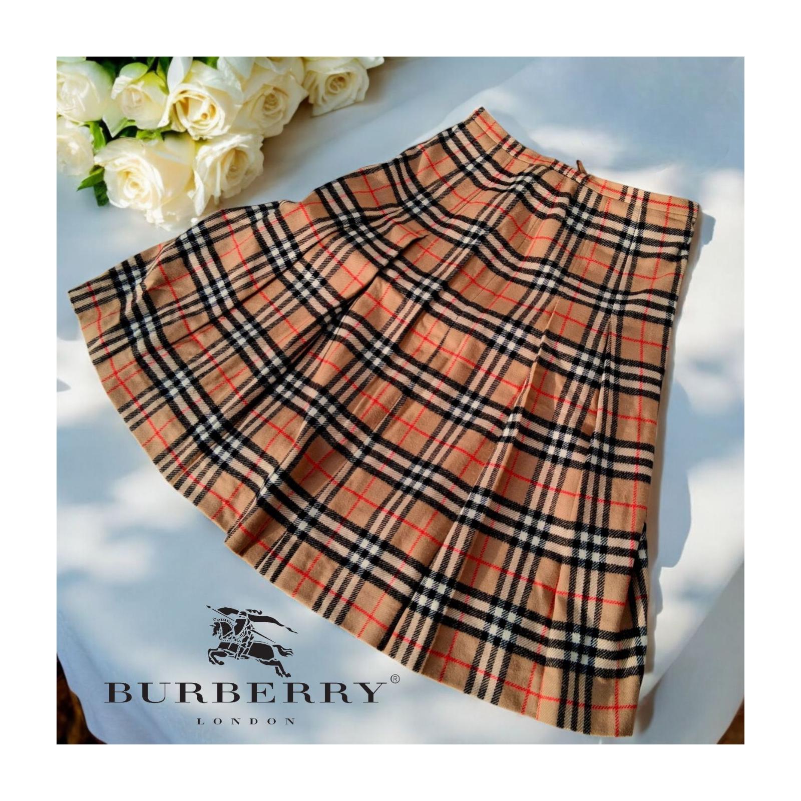 Salvatore Ferragamo vintage skirt フェラガモ Vintage Salvatore Ferragamo Skirt | eBay