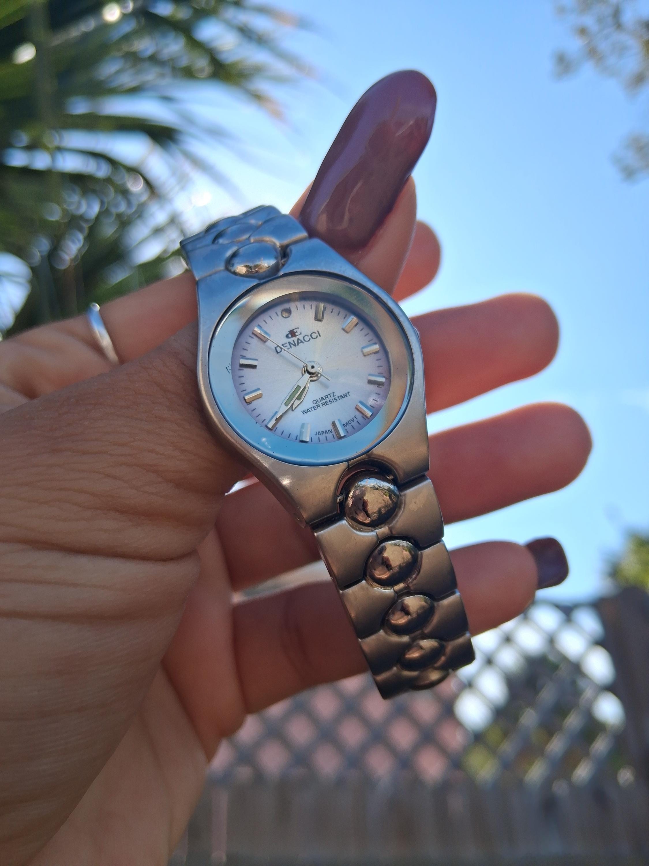 Montre Vintage Denacci Dophin Pour Femme - Cadran Bleu, Boîtier Argenté - Fonctionne Avec Pile Neuve