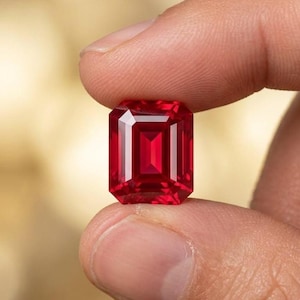 8 CT Top Quality Certified Blood Red color \Pigeon Blood Lab Grown Ruby , Emerald cut, VVS1 Clarity Gemstone