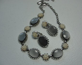 Vintage emmonds necklace