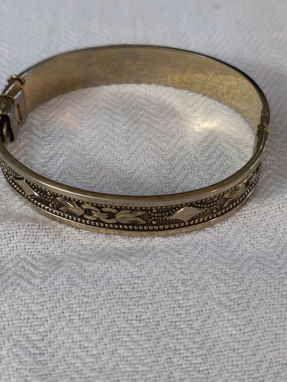 Beautiful Whiting and Davis bracelet... Vintage - image 2