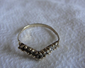 vintage chevron ring