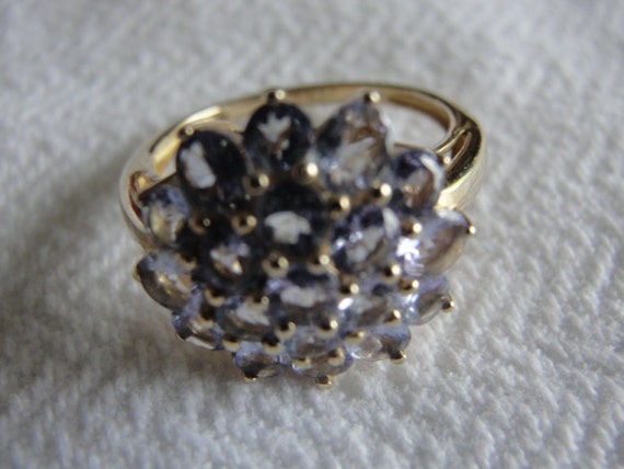 Vintage tanzanite and 14k yellow gold ring size s… - image 1