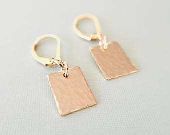 14 kt gold filled gehamerde hangoorbellen: kleine alledaagse sieraden