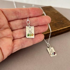 Personalized Birthstone Necklace Silver Family Necklace Customizable Birthstone Necklace Graduation Gifts for Mom Grandma