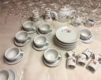 strombecker tea set