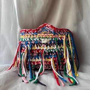 Crochet Bag ,LINE‘ • Häkeltasche • Fransen • Bunt