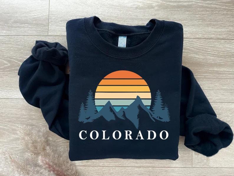 a black shirt with the word colorado on it