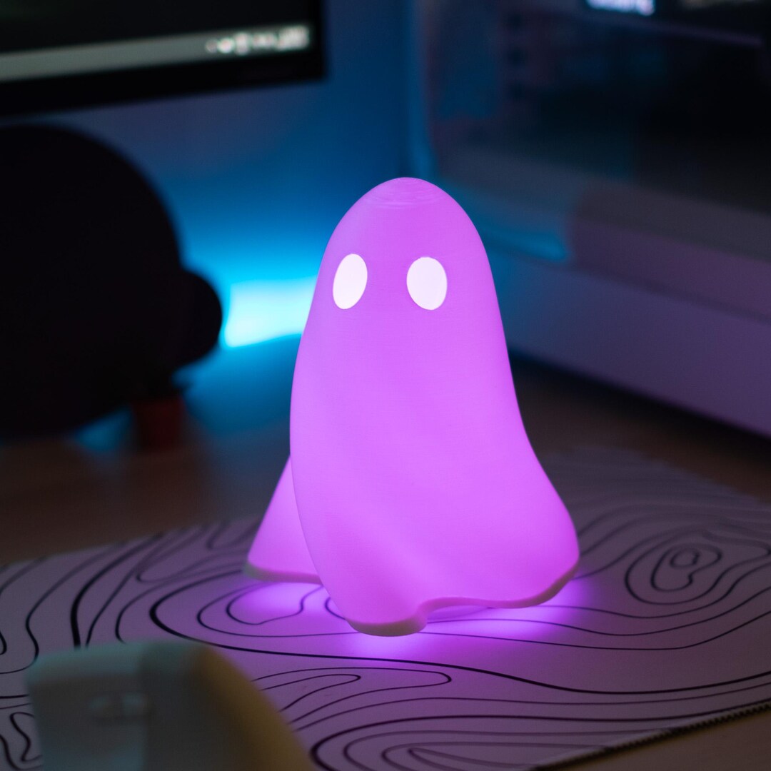 3D Printed Ghost Lamp: Remote Controlled LED Desk Light - Etsy