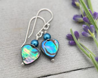 Paua Abalone Shell Heart Earrings – Sterling Silver Ocean Jewelry – Rainbow Shell Freshwater Pearls – Boho Beach Gift for Her – Handmade