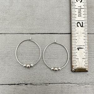 1 inch sterling zilveren oorringen met kralen afbeelding 4