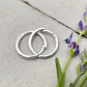 Small Sterling Silver Hoop Earrings – Solid 925, Hinge Clicker, Minimalist Everyday Hoops
