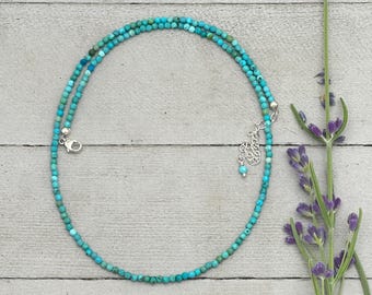 Collar de cuentas de turquesa – Gemas azul verdosas facetadas de 2 mm con plata de ley – Hecho a mano en EE. UU.