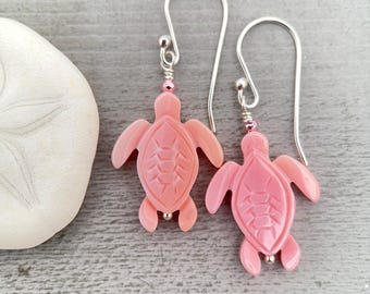 Pink Queen Conch Sea Turtle Earrings, Sterling Silver & Hand Carved Shell Coastal Jewelry, Beach Lover Gift, Ocean Inspired Earrings