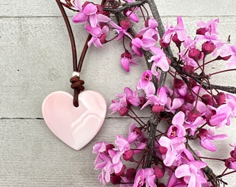 Pink Queen Conch Shell Heart, Solid 925 Sterling Silver, Freshwater pearl and Rustic Leather Necklace