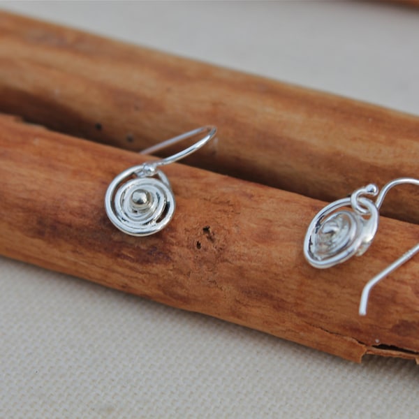 Nest Silver Earrings small simple design, perfect for everyday, gift for her. little earrings. silver nest.