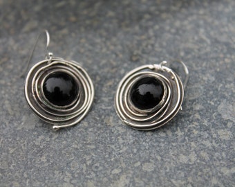 Black Onyx sterling silver Circle Earrings. Swirl of Silver Wire around stone. Black jewerly. Gift for her.