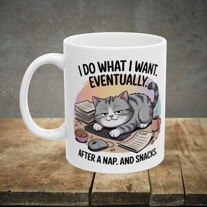 Cute Cat Lover's Ceramic Mug - Perfect for Coffee, Cat-Themed Gift, Funny Mug, Pet Owner Gift, Home & Office Decor