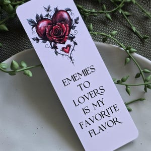 Marcador Emenies To Lovers | Marcador Dark Romance | Marcador Romantasy | Marcador Spicey | Marcador Smut |