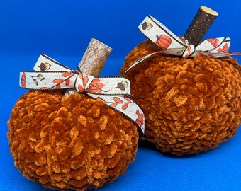 Crochet Chenille Pumpkins, Set of Pumpkins, Fall Decoration, Autumn Decoration, Chenille Pumpkins, Crochet Pumpkins, Crochet Gourds