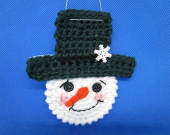 Adorno de cabeza de muñeco de nieve de ganchillo, algodón verde oscuro, decoración para el árbol de Navidad