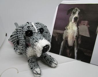 Gran Danés Merle de ganchillo personalizado, monumento conmemorativo para mascotas (perro/perra).