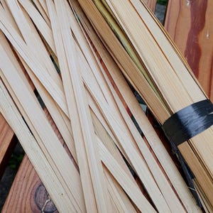 Natural Bamboo Strips: DIY Weaving, Rustic Decor - Indonesian Craft Material
