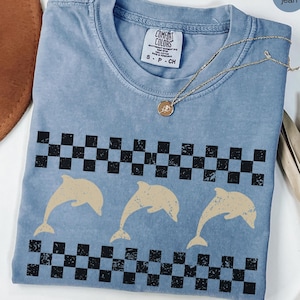 Checkered Dolphin Comfort Colors Shirt, Summer Vacation Shirt, Tropical Shirt, Retro Dolphin Shirt, Ocean Life Tee, Summer Beach Shirt