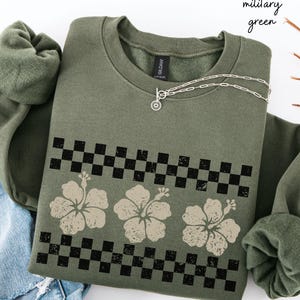 Checkered Tropical Hibiscus Sweatshirt, Retro Flower Sweater, Checkerboard Hibiscus Flower Sweatshirt, Checkered Flower Sweatshirt For Women