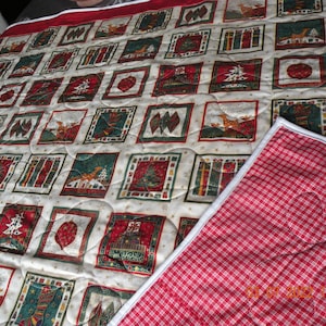 Christmas Present Lap Quilt - Apx. 50 x 52"