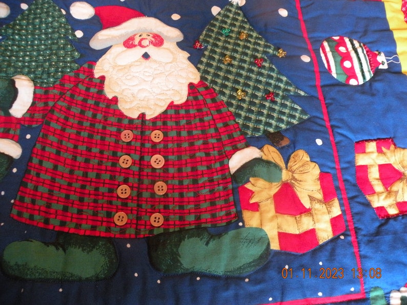 Christmas Quilt Wallhanging Fabric 36 x 46 image 10