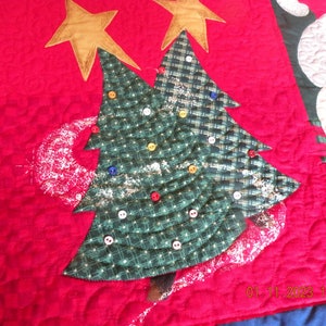 Christmas Quilt Wallhanging Fabric 36 x 46 image 7