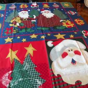 Christmas Quilt Wallhanging Fabric 36 x 46 image 1