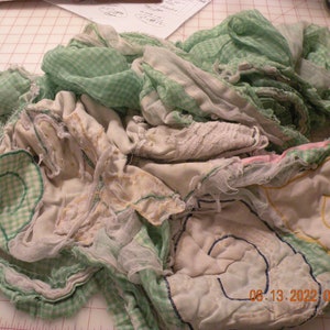 REPAIR Baby Blanket / Quilt / Blanket Repair / Crochet Blanket Repair Finishing image 4