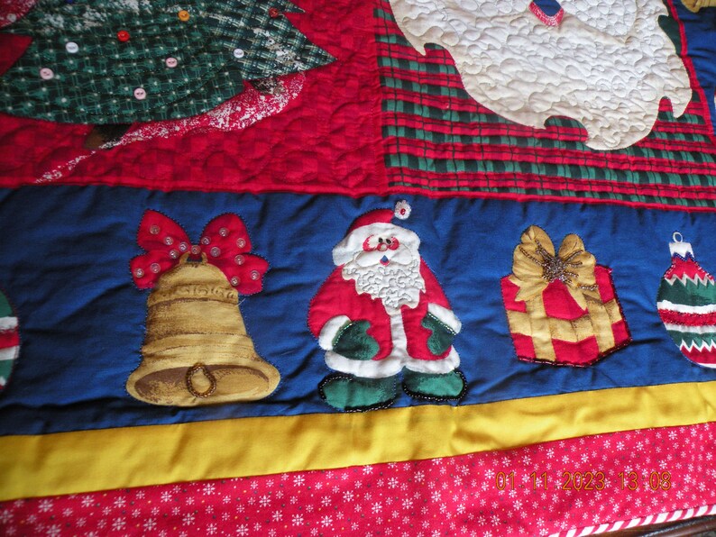 Christmas Quilt Wallhanging Fabric 36 x 46 image 8