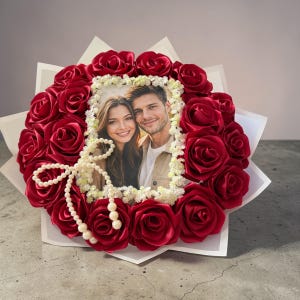 Satinrosen mit Foto Geburtstag Geschenkideen personalisiert Rosenstrauß ewige Rosen Glitzerrosen Valentinstag Jahrestag
