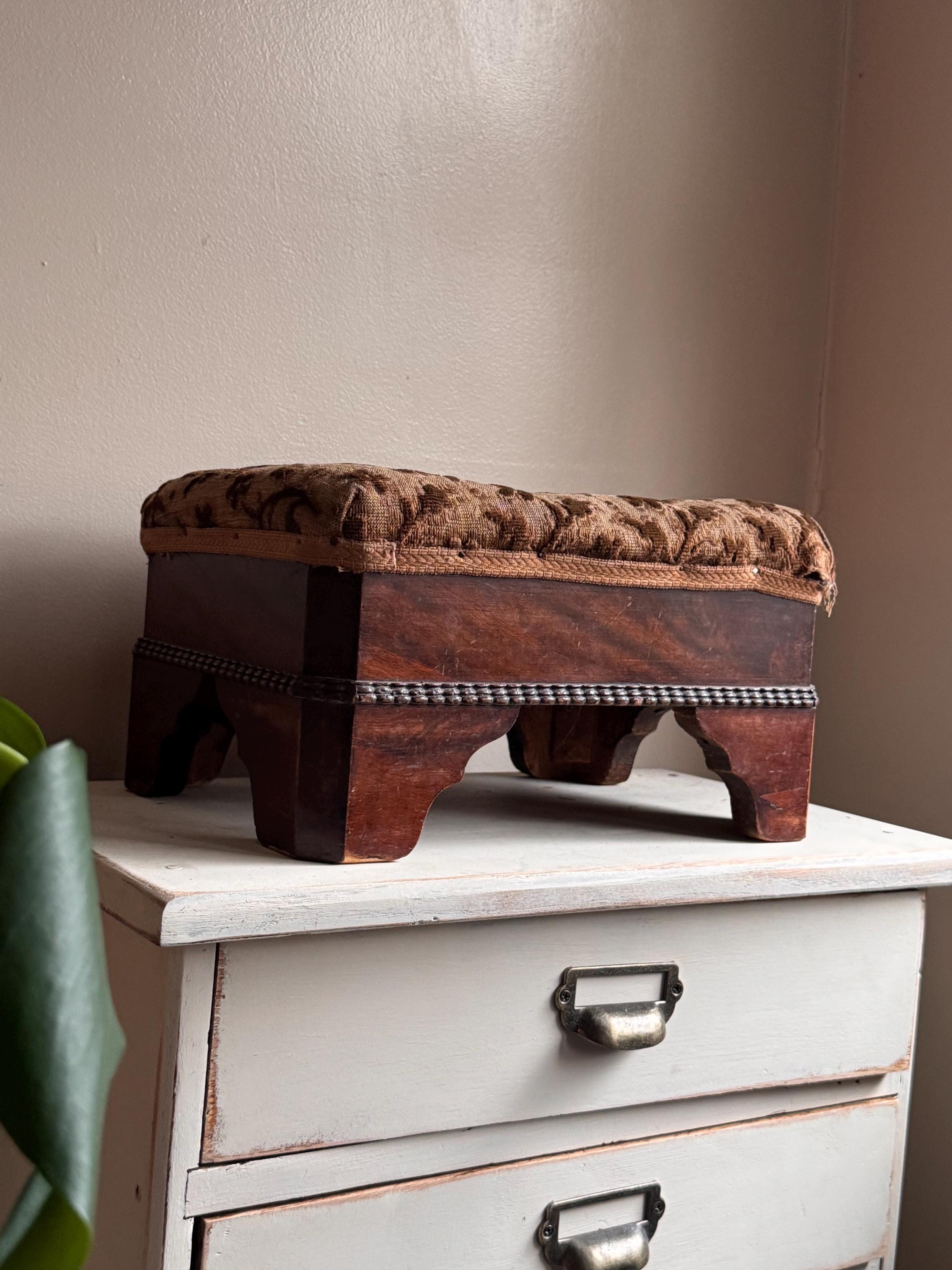 Early 1900s Primitive Wooden Footstool Carved Folk Art Stool Antique ...